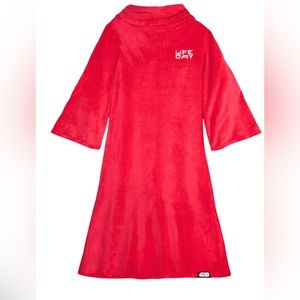 Disney Star War Galaxy Edge Life Day Fleece Sleeve Robe Chewbacca Blanket Poncho
